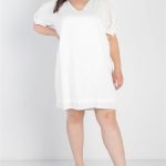 Plus White Bow Detail Short Sleeve V-Neck Mini Dress