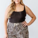Plus Leopard Print Two Pocket High Waist Shorts