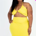 Plus Size Sexy Solid Crisscross Halter Top & Ruched Mini Skirt Set